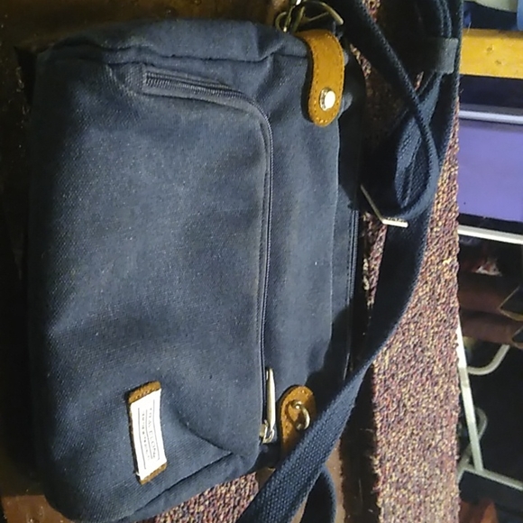 Travel bag